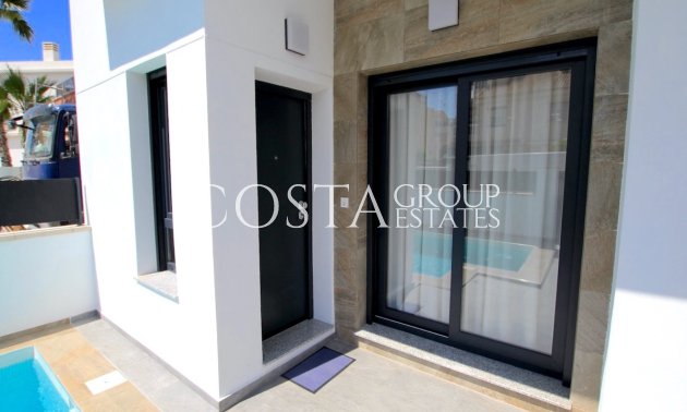 Odsprzedaż - Willa -
Torrevieja - Torrevieja Centro
