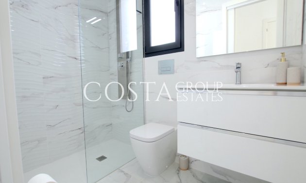 Odsprzedaż - Willa -
Torrevieja - Torrevieja Centro