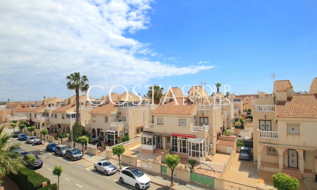 Odsprzedaż - Willa -
Torrevieja - Torrevieja Centro