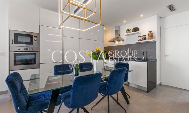 Resale - Villa -
Orihuela - Villamartin