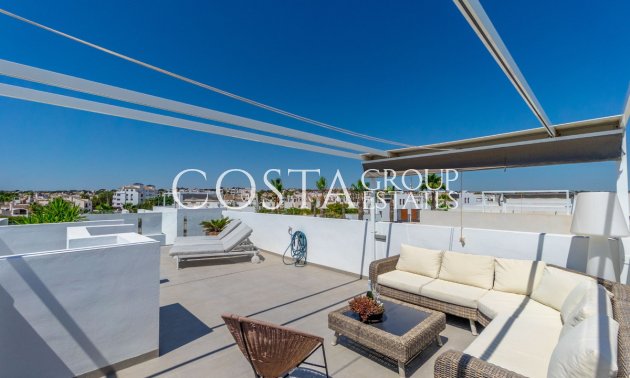 Resale - Villa -
Orihuela - Villamartin