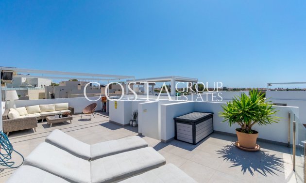 Resale - Villa -
Orihuela - Villamartin
