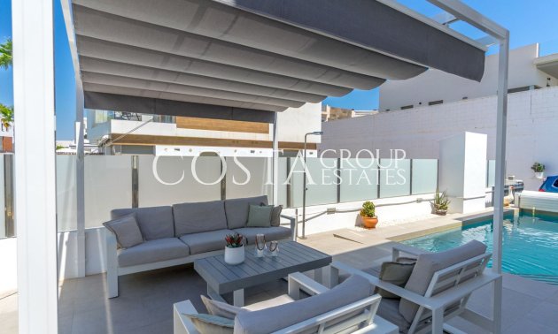 Resale - Villa -
Orihuela - Villamartin