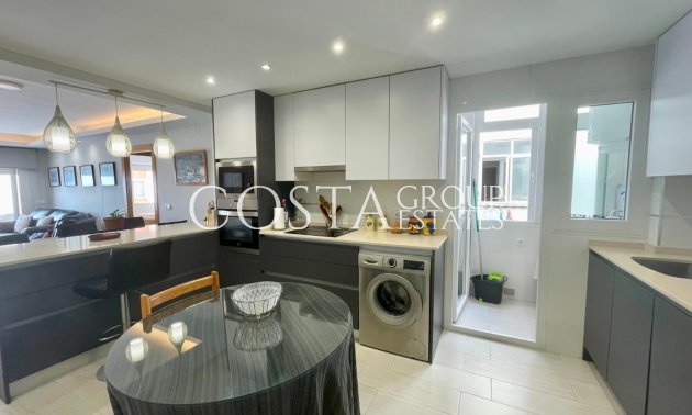 Resale - Apartments -
Torrevieja - Playa del Cura