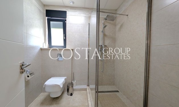 Resale - Villa -
Alicante - Alicante Centro