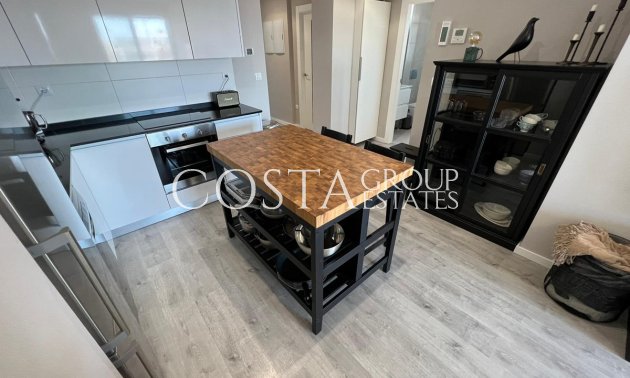 Resale - Apartments -
Orihuela - Orihuela Costa