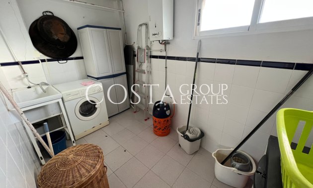 Resale - Villa -
Guardamar del Segura - Guardamar del Segura Centro