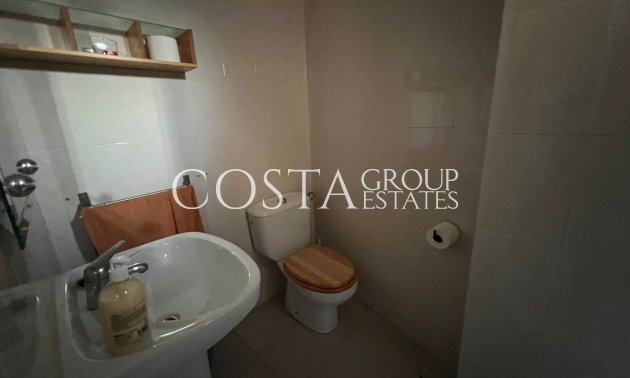 Resale - Villa -
Guardamar del Segura - Guardamar del Segura Centro
