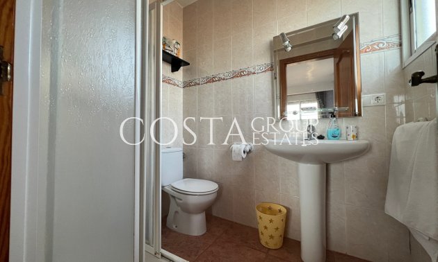 Resale - Villa -
Guardamar del Segura - Guardamar del Segura Centro