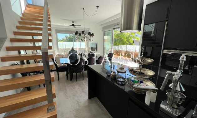 Revente - Villa -
Orihuela - Mil Palmeras