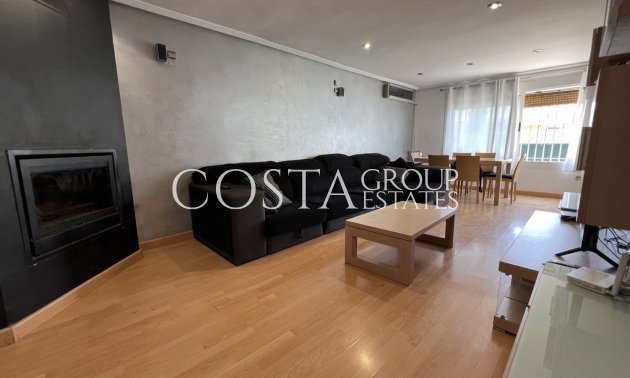 Resale - Villa -
Torrevieja - Torrevieja Centro