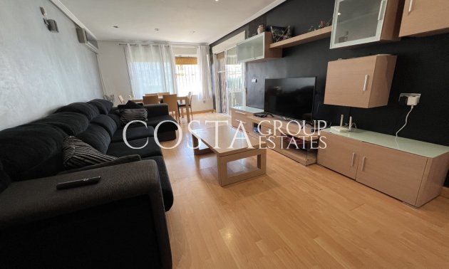 Resale - Villa -
Torrevieja - Torrevieja Centro