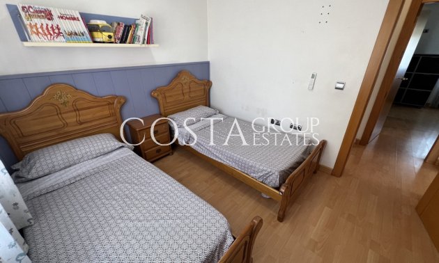 Resale - Villa -
Torrevieja - Torrevieja Centro