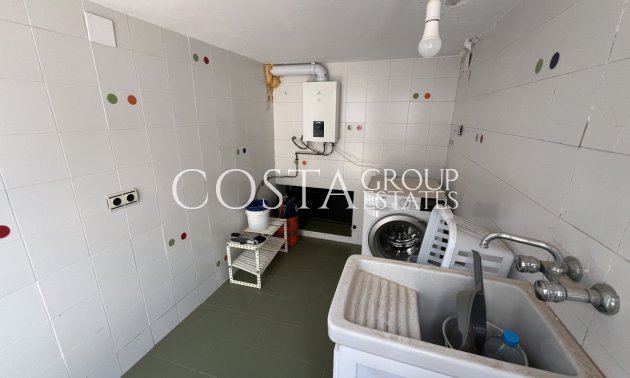 Resale - Villa -
Torrevieja - Torrevieja Centro