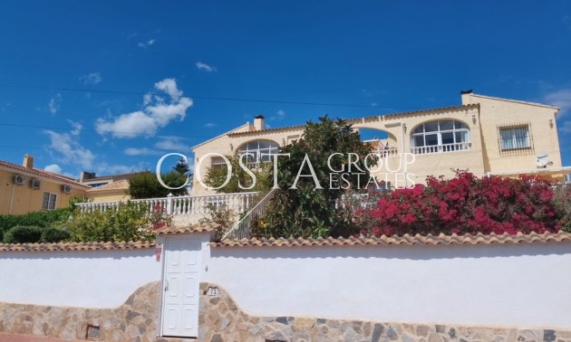 Revente - Villa -
Torrevieja - Torrevieja Centro