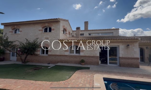 Herverkoop - Villa -
Cartagena - Cartagena Centro