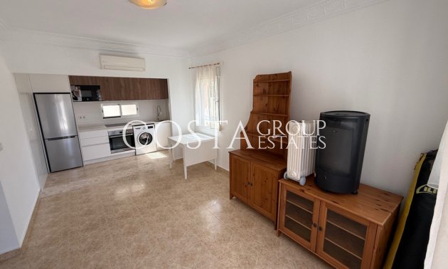 Resale - Villa -
Torrevieja - Torrevieja Centro