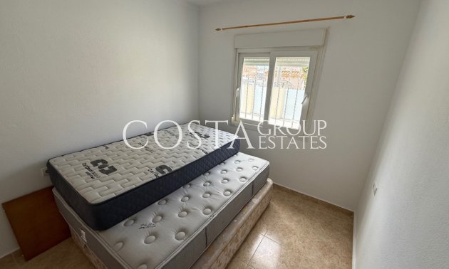 Resale - Villa -
Torrevieja - Torrevieja Centro