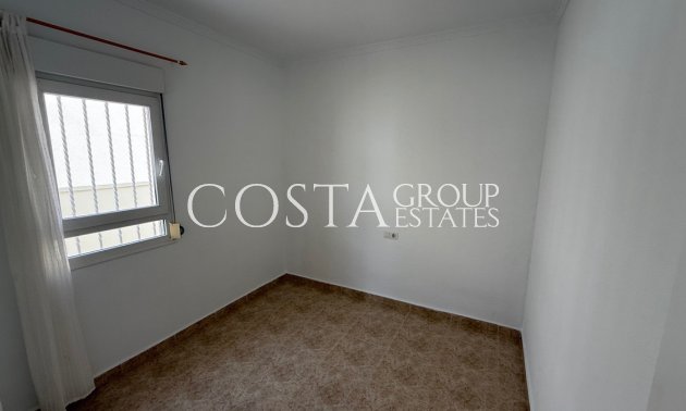 Resale - Villa -
Torrevieja - Torrevieja Centro
