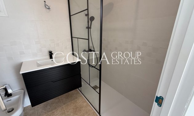 Resale - Villa -
Torrevieja - Torrevieja Centro