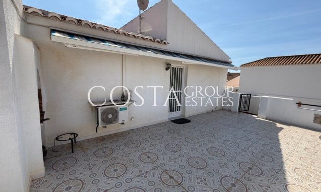 Resale - Villa -
Torrevieja - Torrevieja Centro
