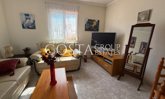 Resale - Villa -
Torrevieja - Torrevieja Centro