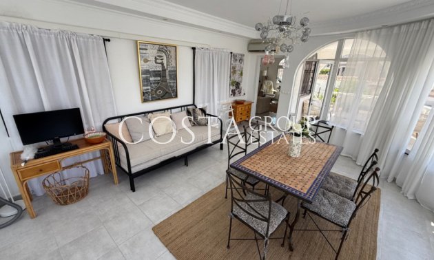 Wiederverkauf - Villa -
Torrevieja - Torrevieja Centro