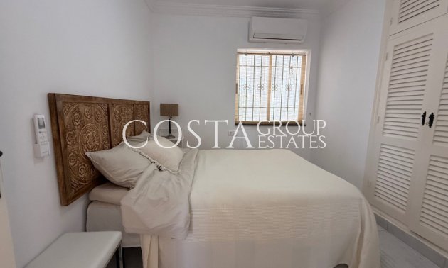 Wiederverkauf - Villa -
Torrevieja - Torrevieja Centro