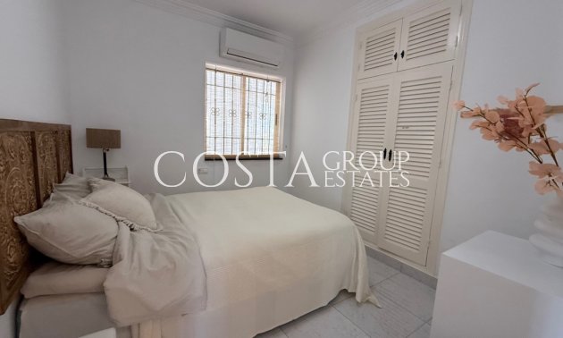Wiederverkauf - Villa -
Torrevieja - Torrevieja Centro