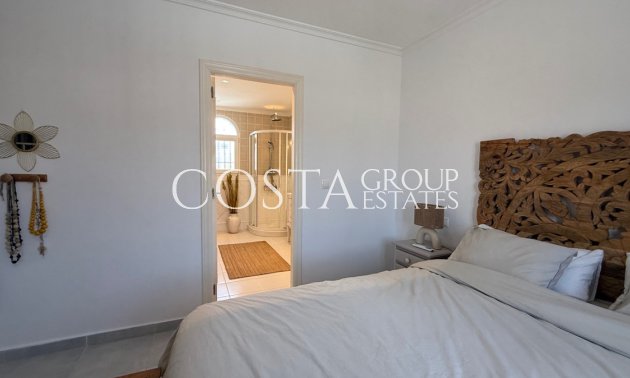 Wiederverkauf - Villa -
Torrevieja - Torrevieja Centro