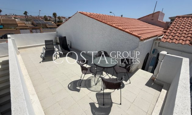 Wiederverkauf - Villa -
Torrevieja - Torrevieja Centro