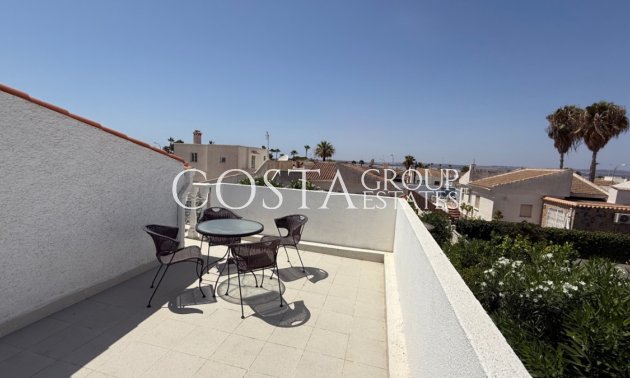 Wiederverkauf - Villa -
Torrevieja - Torrevieja Centro