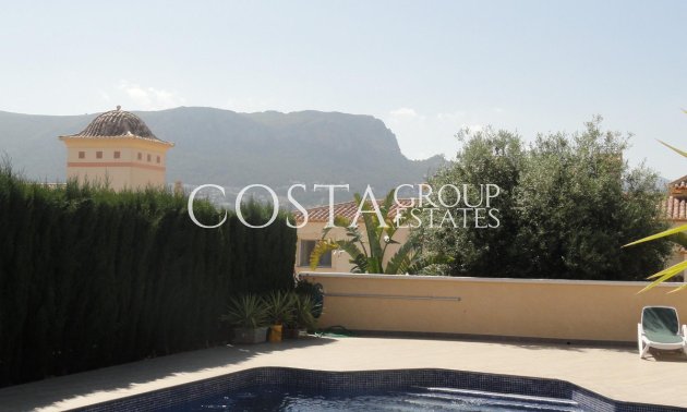 Odsprzedaż - Willa -
Calpe - Calpe Centro