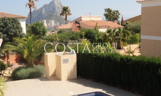 Odsprzedaż - Willa -
Calpe - Calpe Centro