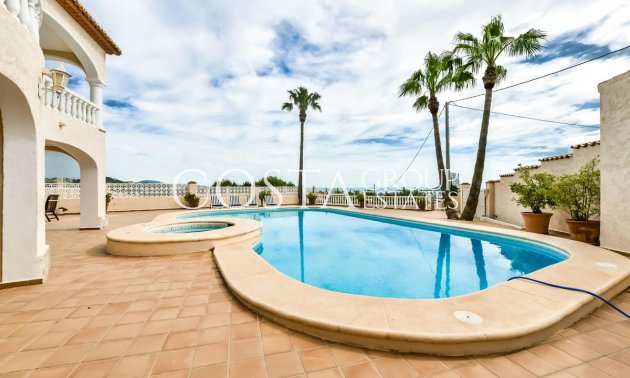 Odsprzedaż - Willa -
Calpe - Calpe Centro