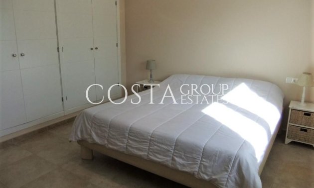 Odsprzedaż - Willa -
Calpe - Calpe Centro