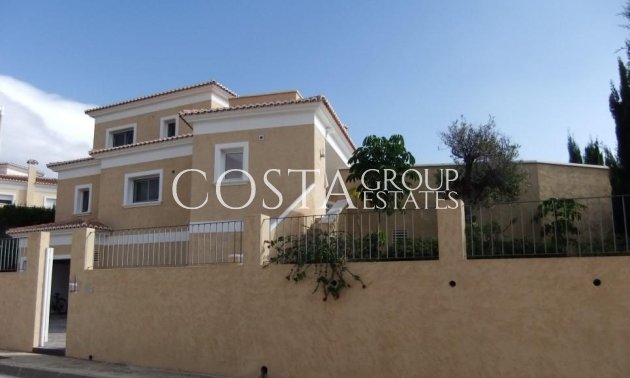Odsprzedaż - Willa -
Calpe - Calpe Centro