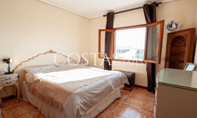 Herverkoop - Villa -
Calpe - Calpe Centro