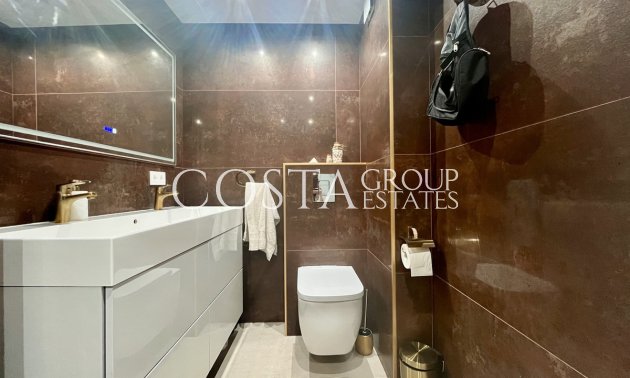 Resale - Apartments -
Torrevieja - Torrevieja Centro