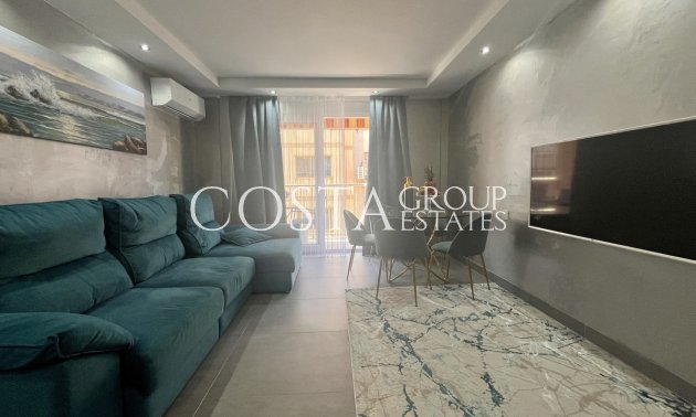 Resale - Apartments -
Torrevieja - Torrevieja Centro