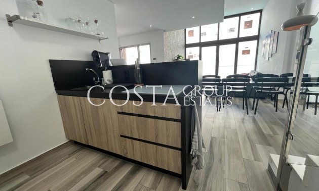 Resale - Villa -
Orihuela - Los Balcones