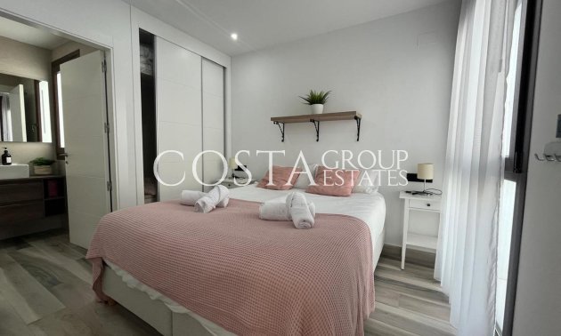 Resale - Villa -
Orihuela - Los Balcones