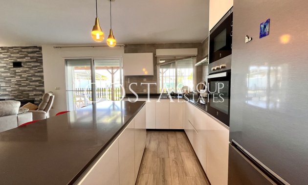 Revente - Villa -
Alcantarilla - Alcantarilla Centro