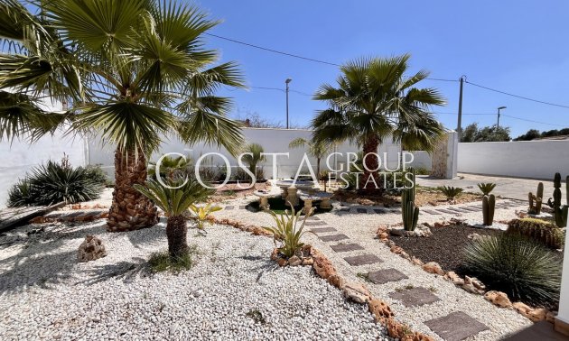 Revente - Villa -
Alcantarilla - Alcantarilla Centro