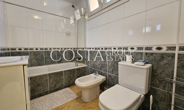 Resale - Villa -
Orihuela - Cabo Roig