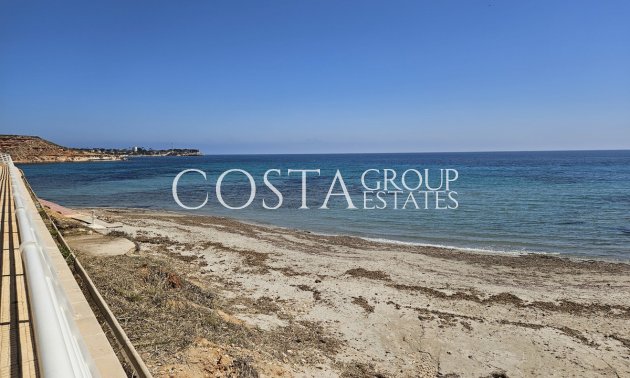 Resale - Villa -
Orihuela - Cabo Roig