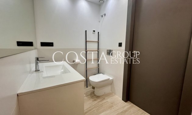 Resale - Villa -
Orihuela - Villamartin