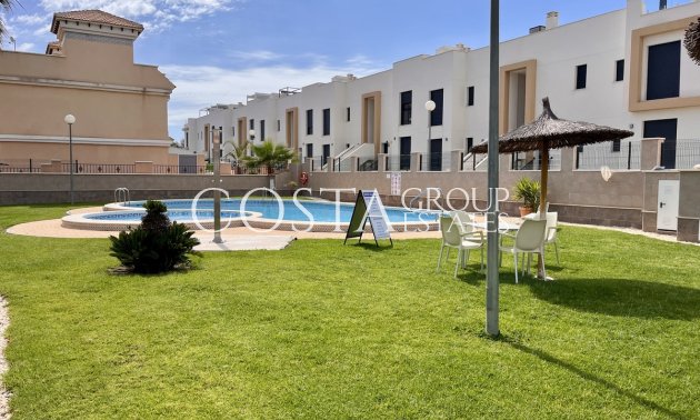 Revente - Maison -
Orihuela - Villamartin
