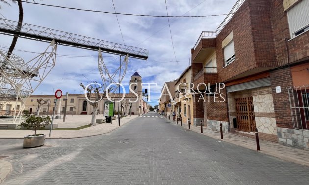 Wiederverkauf - Villa -
Dolores - Dolores Centro