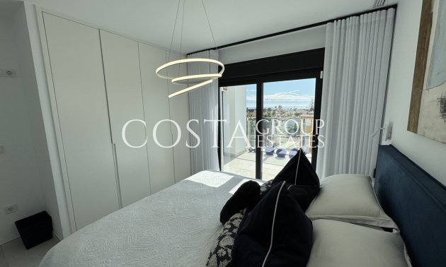 Odsprzedaż - Apartments -
Orihuela - La Zenia